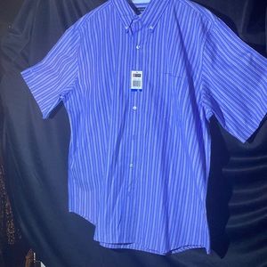 NWT men’s short sleeve dress shirt blue with blue and vertical white pin strips